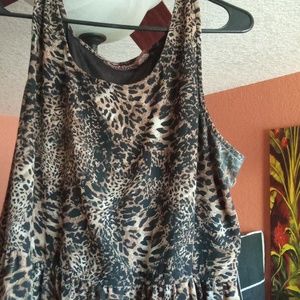 Women's size 1x sleeveless leopard print maxi dress hi-cut in front by knees